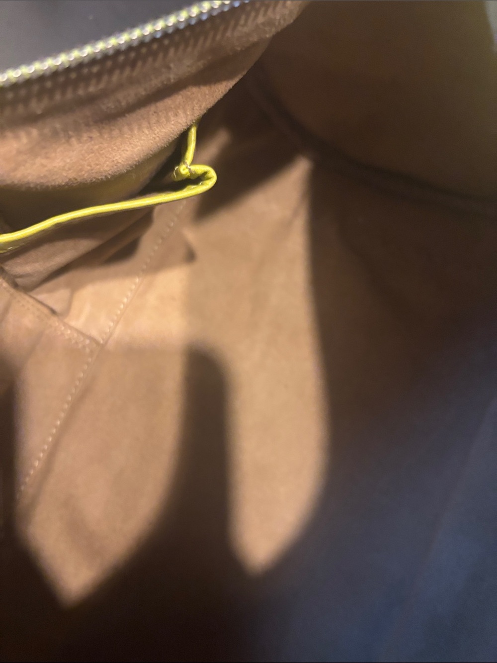 MCM limited edition suede stripes suede inside white and Lime Barrel Satchel - Picture 13 of 17